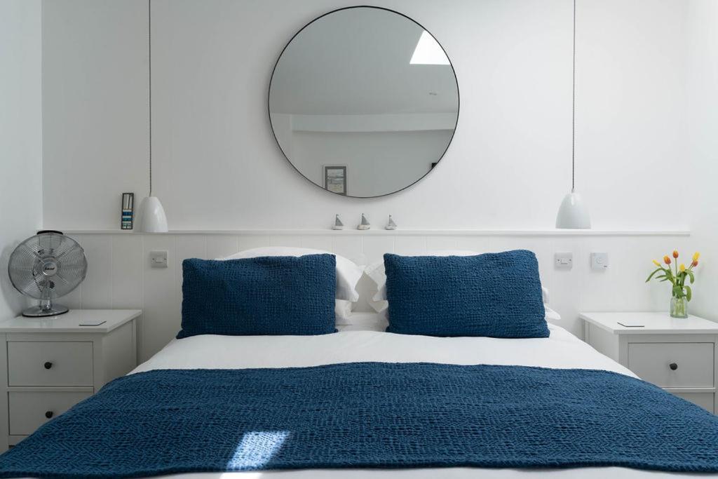 The Old Pilchard Works Bed & Breakfast Mousehole Eksteriør bilde